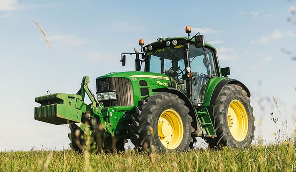 Der VX-R TRACTOR repräsentiert die neue Agrarreifen-Generation