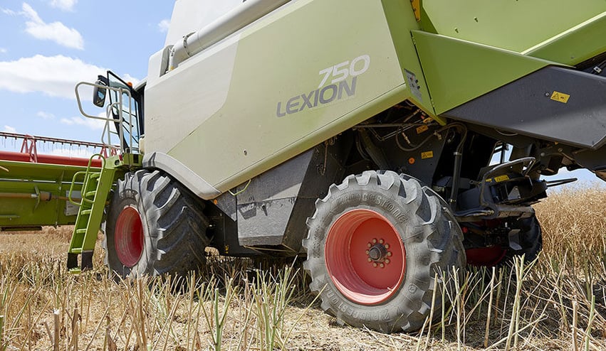 Der IF VF CFO Erntereifen VT-Combine